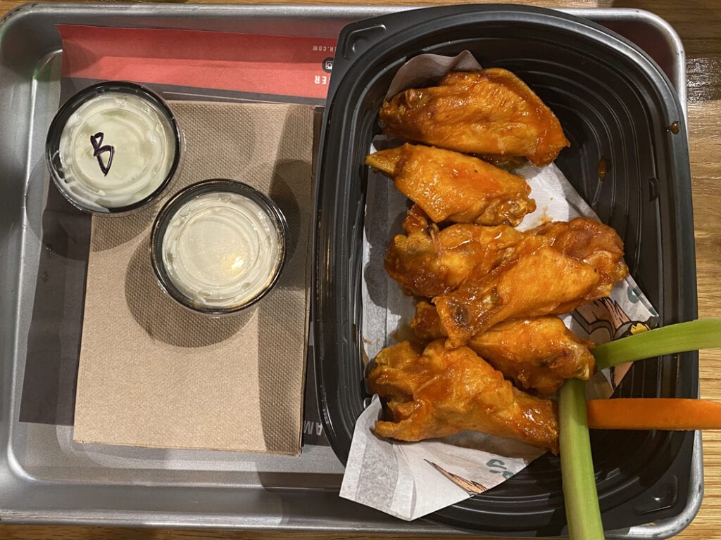 A FATBURGER AND HOT WINGS SITUATION A REVIEW 318Central
