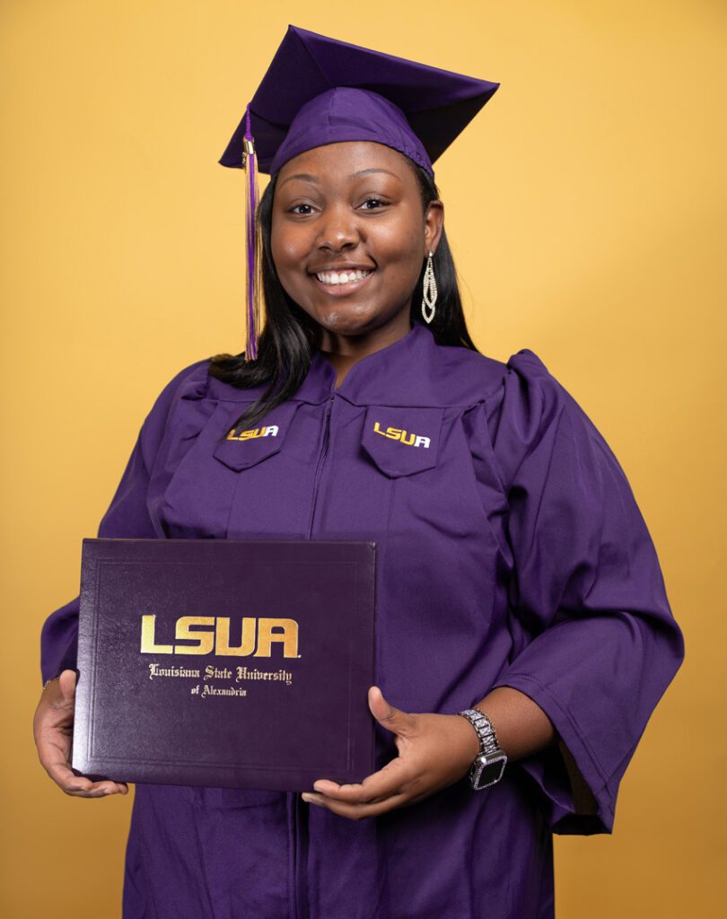 Graduate Lsua AN INTERVIEW WITH LSUA STUDENT AMBASSADOR & 2023 GRADUATE BACHELOR OF ...